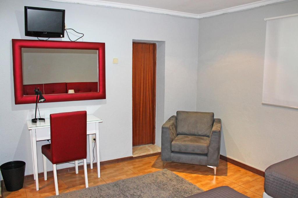 Трехместный (Трехместный номер), Hotel Porto Nobre
