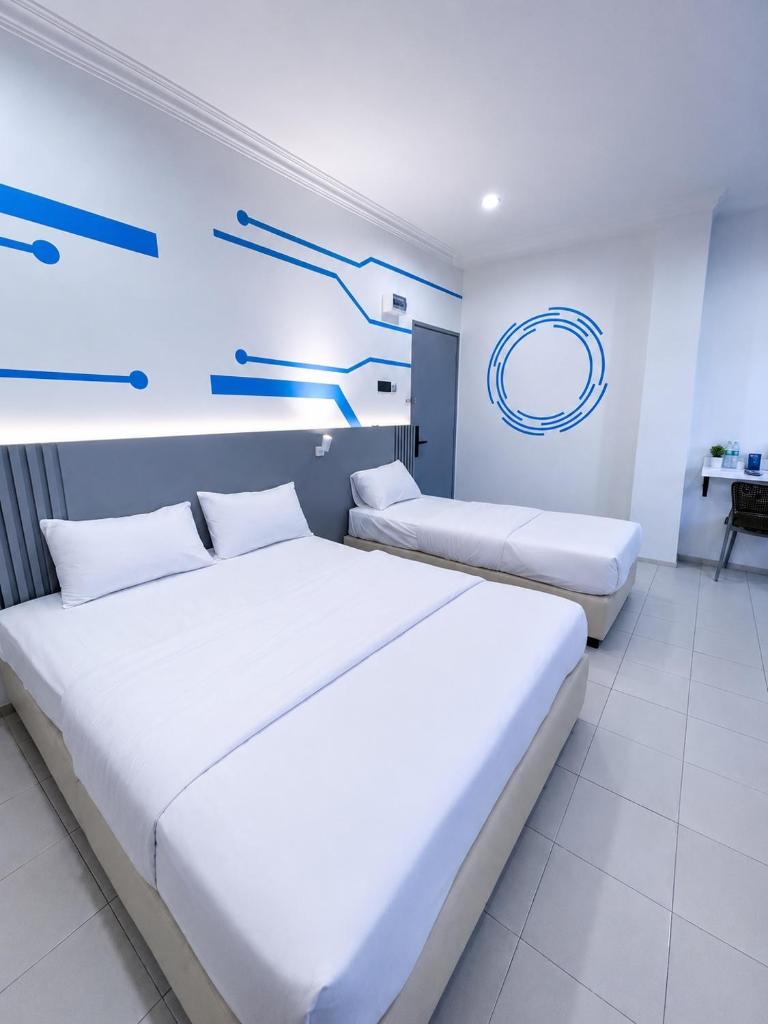 One Stop Hotel Ipoh - Tap to explore photos