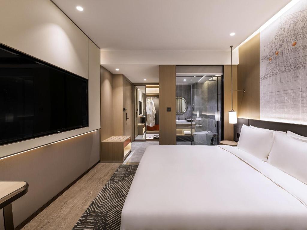 Novotel Xi'an The Bell Tower Room Type - Standard King Room