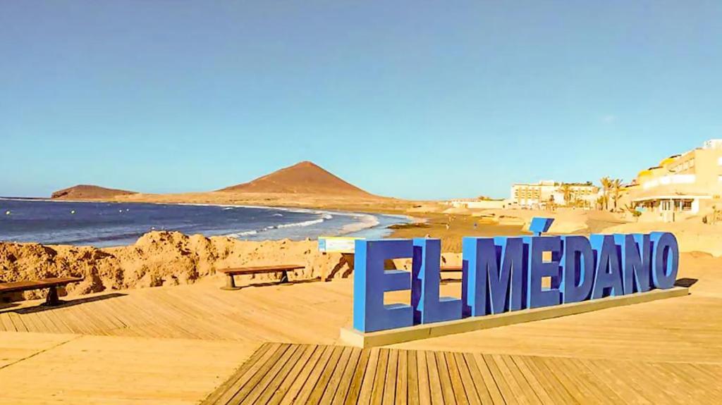 RenTenerife KiteSurf & Chill - El Medano - Tap to explore photos