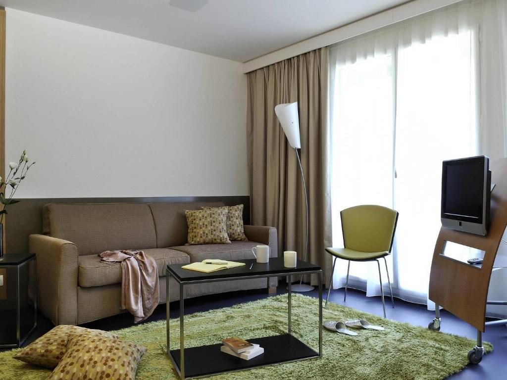 Aparthotel Adagio Bordeaux Gambetta - Tap to explore photos