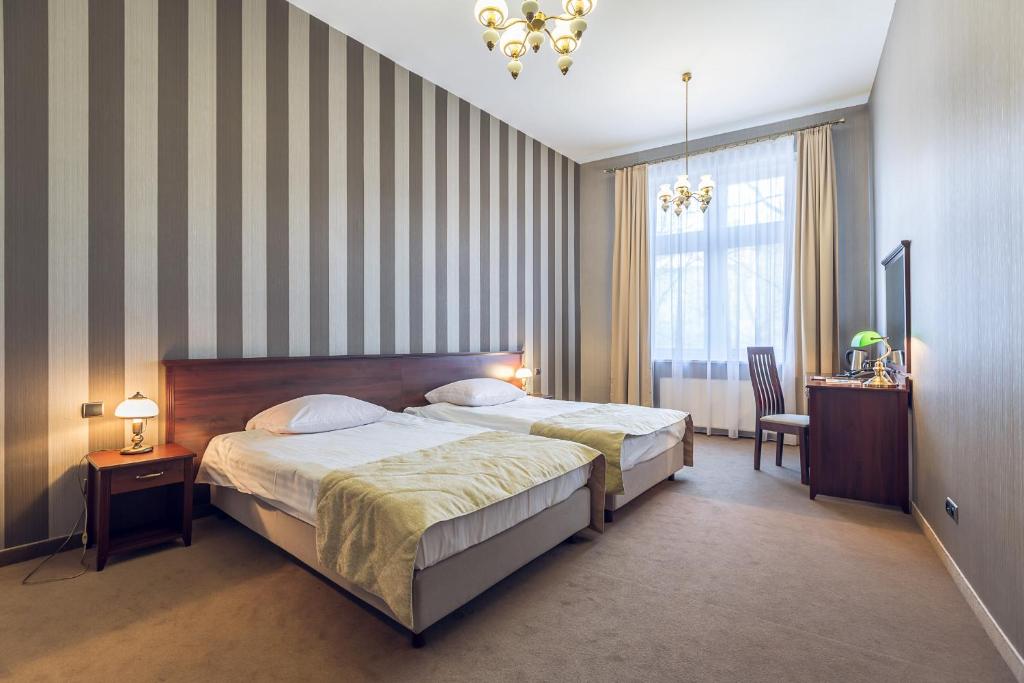 Апартаменты (Апартаменты бизнес-класса), Hotel Royal