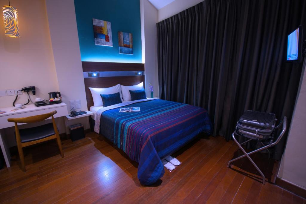 Двухместный (Двухместный номер Делюкс с 1 кроватью), The Keong Saik Hotel