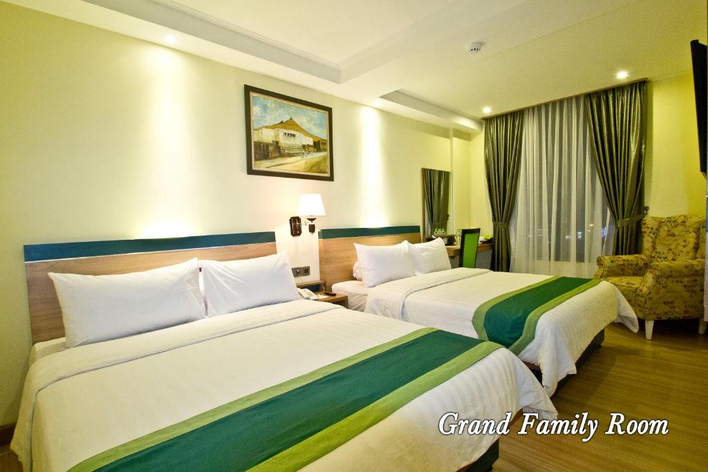 Green Batara Hotel Room Type - Family Room