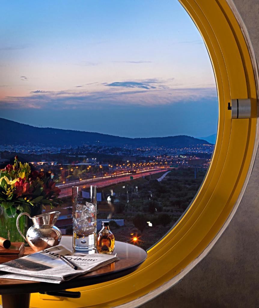 Holiday Inn Athens Attica Av, Airport W., an IHG Hotel photo 3