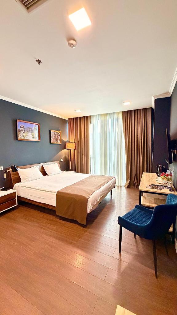 Bricks Hotel Room Type - Standard Double Room