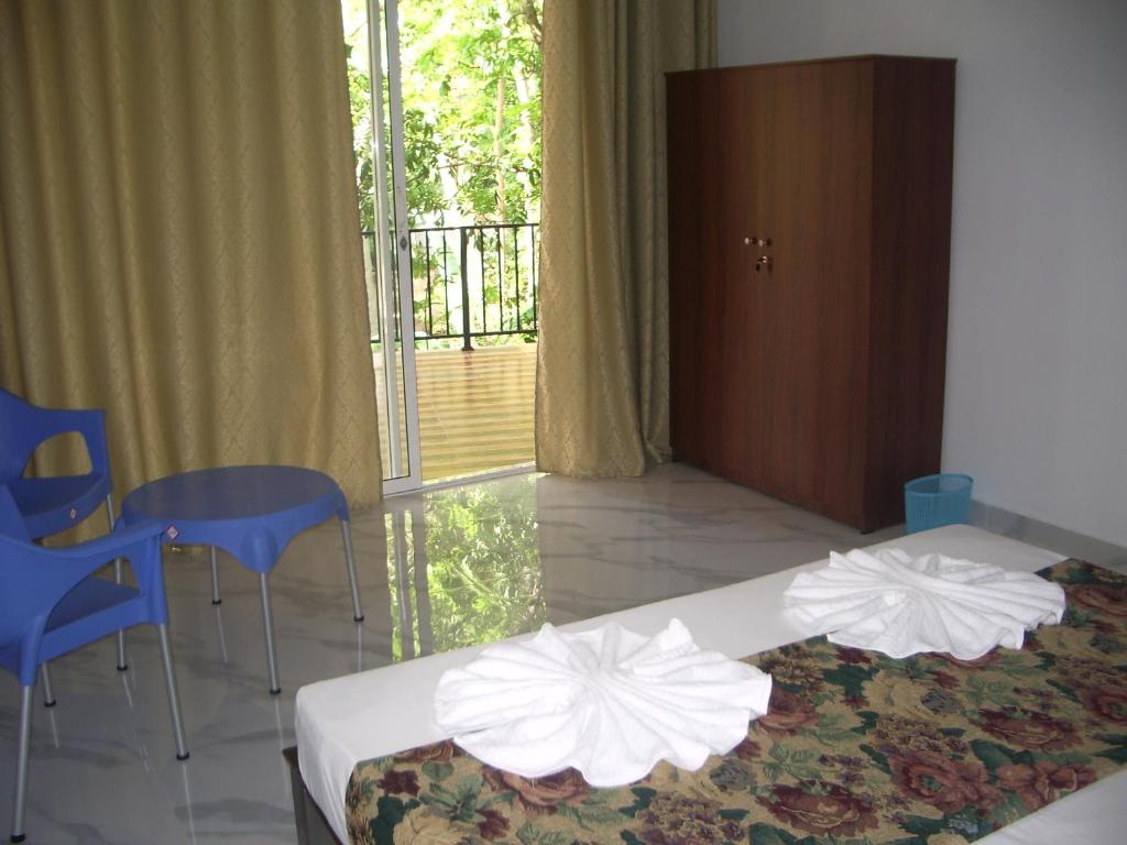 Одноместный (Улучшенный одноместный номер), Hotel 