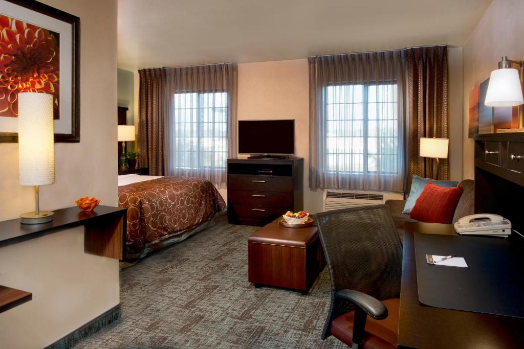 Staybridge Suites Myrtle Beach-Fantasy Harbour, an IHG Hotel photo 2