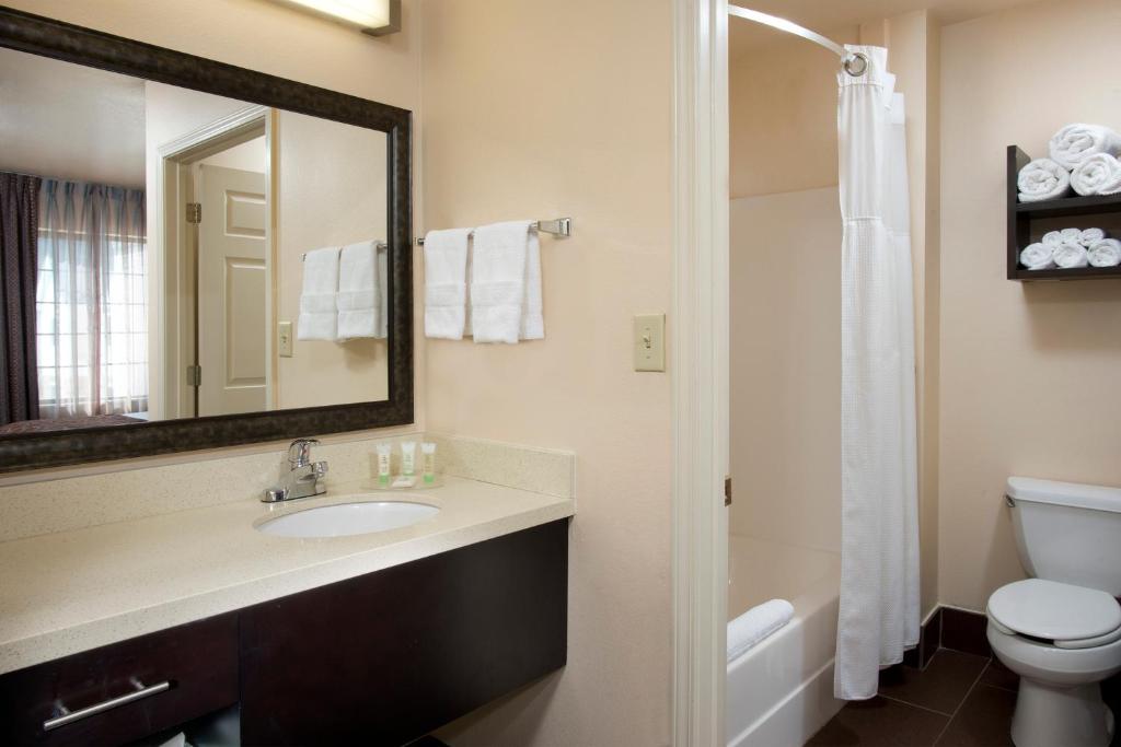 Staybridge Suites Myrtle Beach-Fantasy Harbour, an IHG Hotel photo 3