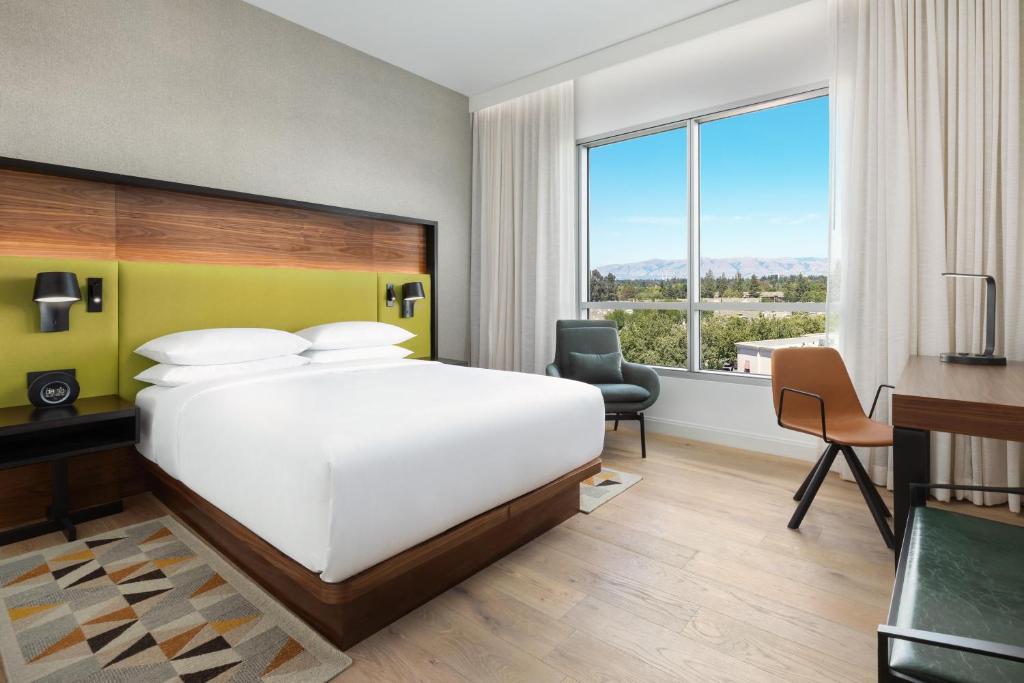 Hyatt Centric Mountain View Room Type - One-Bedroom Queen Suite