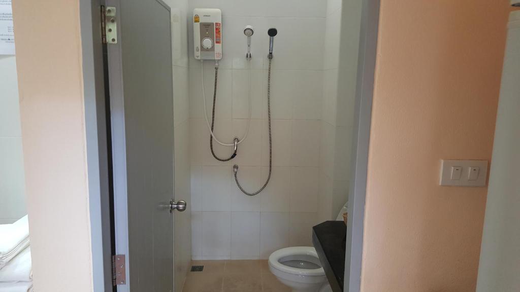 Jirasin Hotel & Apartment photo 3