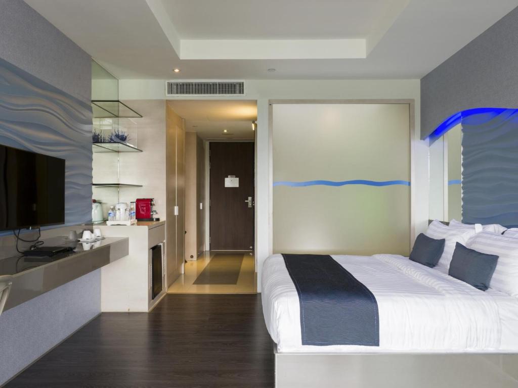 Семейный (Marina Family Room with Balcony), ONE°15 Marina Club Singapore
