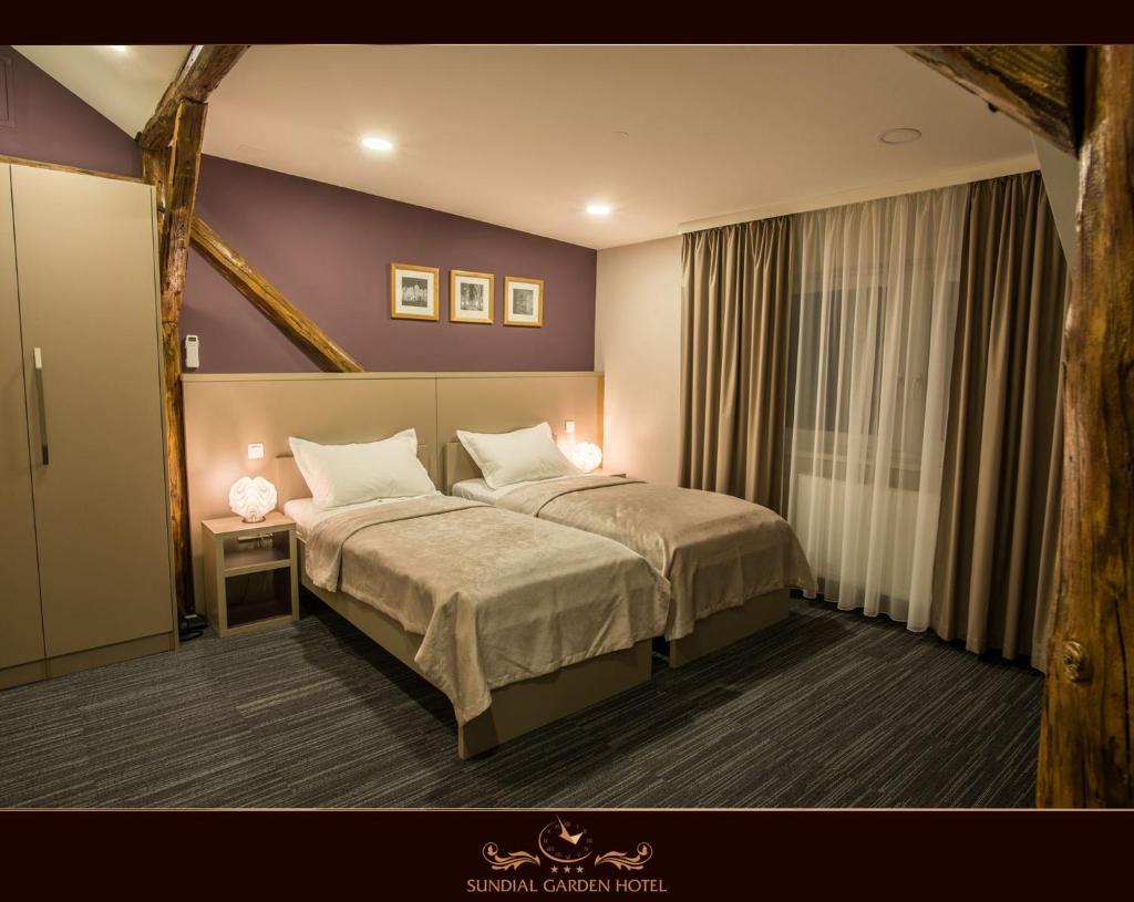 Двухместный (Двухместный номер с 2 отдельными кроватями), Sundial Garden Rooms