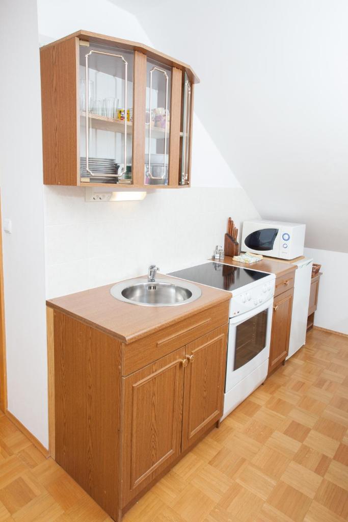 Apartments Lovec photo 3
