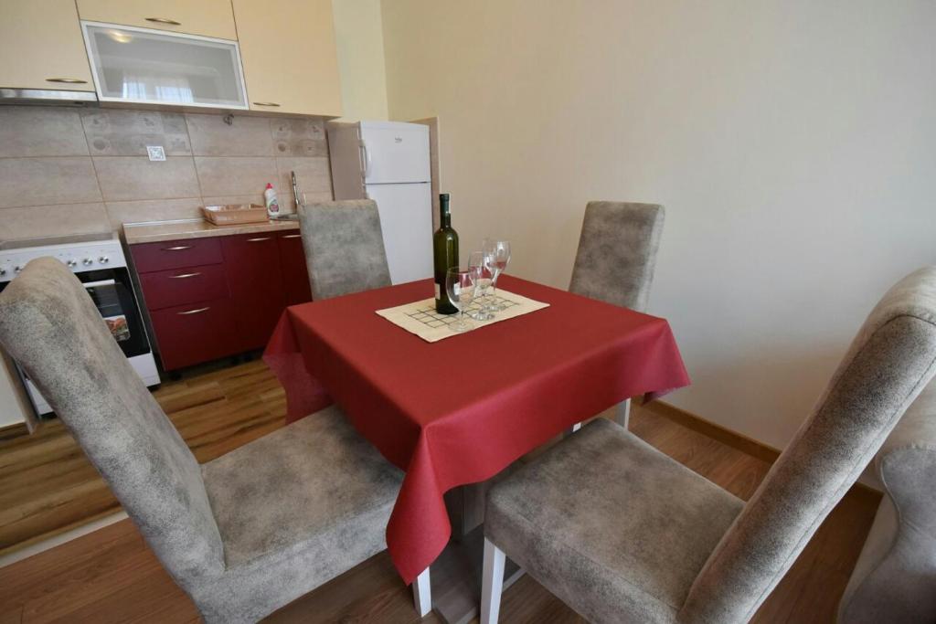Апартаменты (Апартаменты с 1 спальней и видом на море), Apartments Anastasija