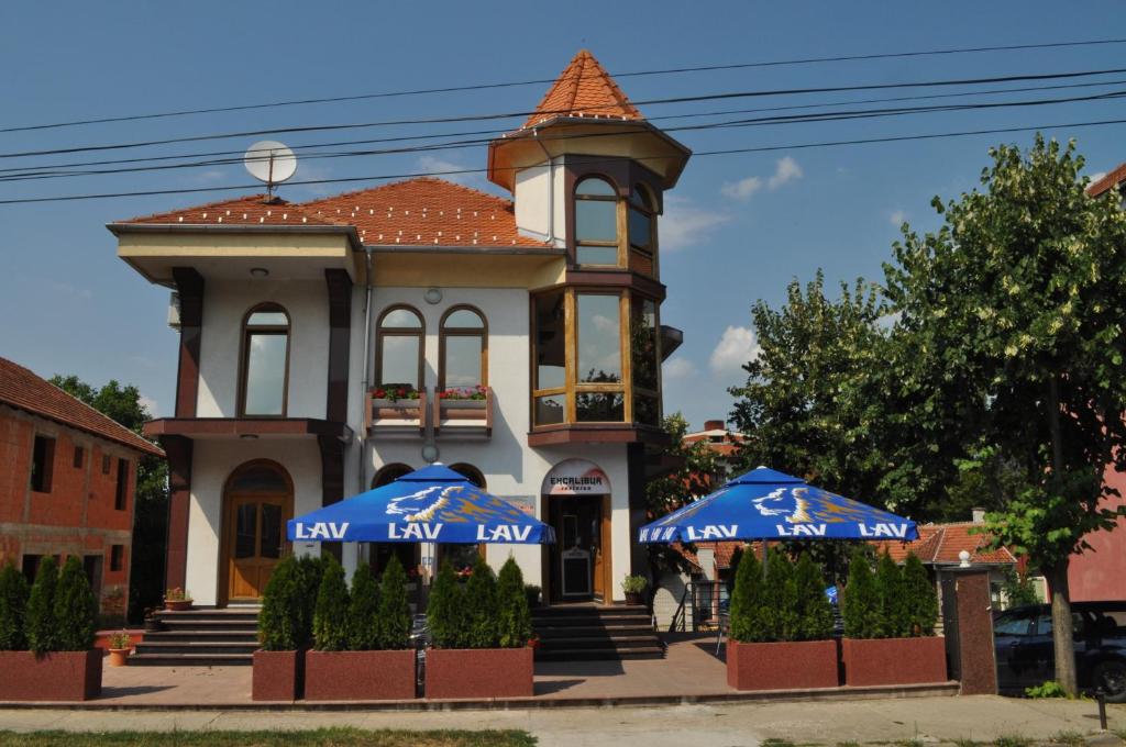 Apartments Excalibur Despotovac - Kod upravnika