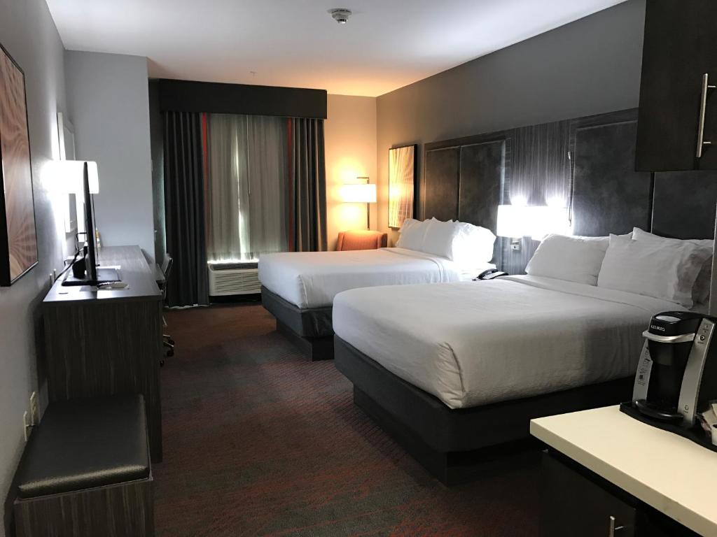 Holiday Inn Abilene - North College Area, an IHG Hotel photo 3
