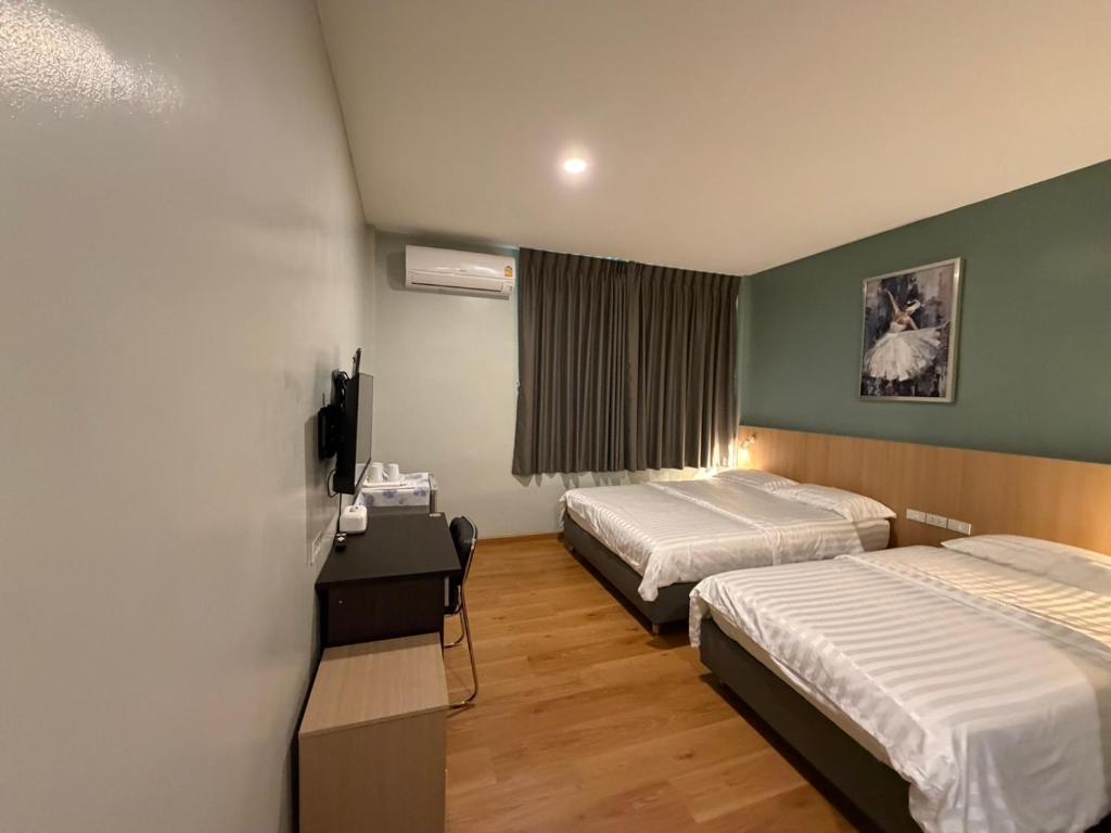 Wan Residence Ratchatewi Room Type - Triple - 1 Queen 1 Single