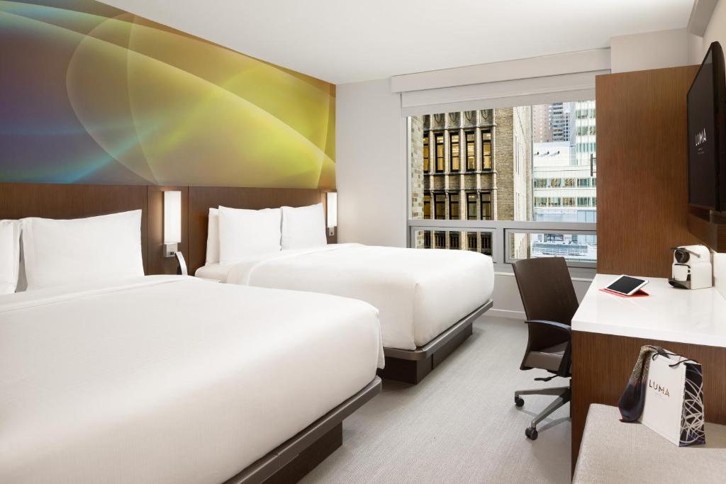 Четырехместный (Номер Делюкс Park Plaza с 2 кроватями размера «king-size»), LUMA Hotel - Times Square