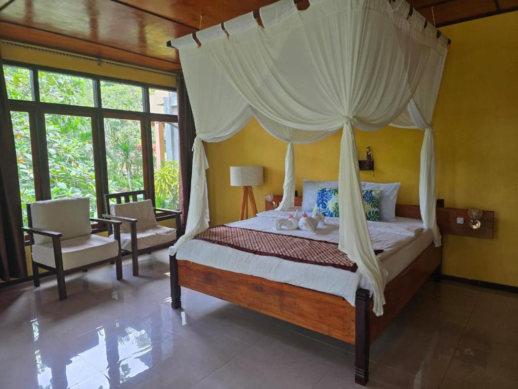Tangkoko Sanctuary Villa & Spa - Tap to explore photos