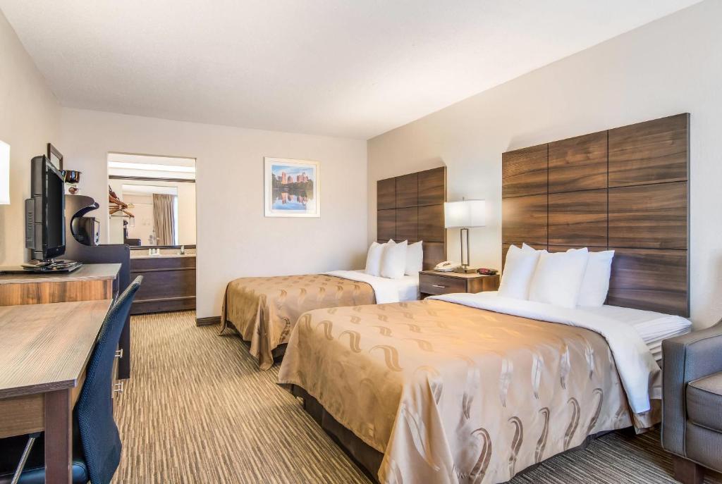 Quality Inn Suwanee I-85 Room Type - Double Room with Two Double Beds - Non-Smoking