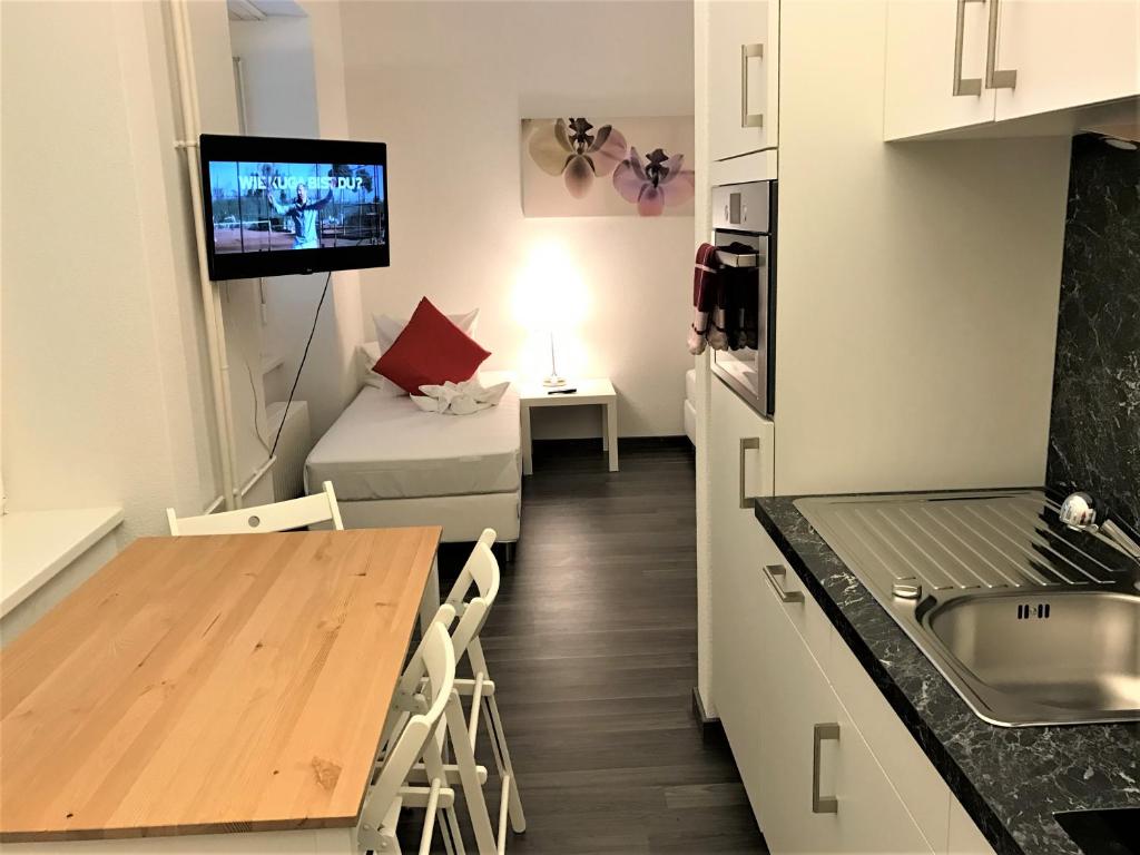 Семейный (Семейный номер-студио «Комфорт»), INSIDE FIVE - City Apartments