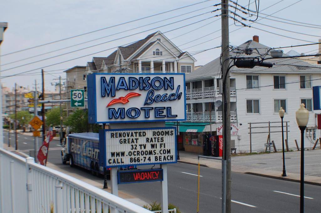 Madison Beach Motel photo 1