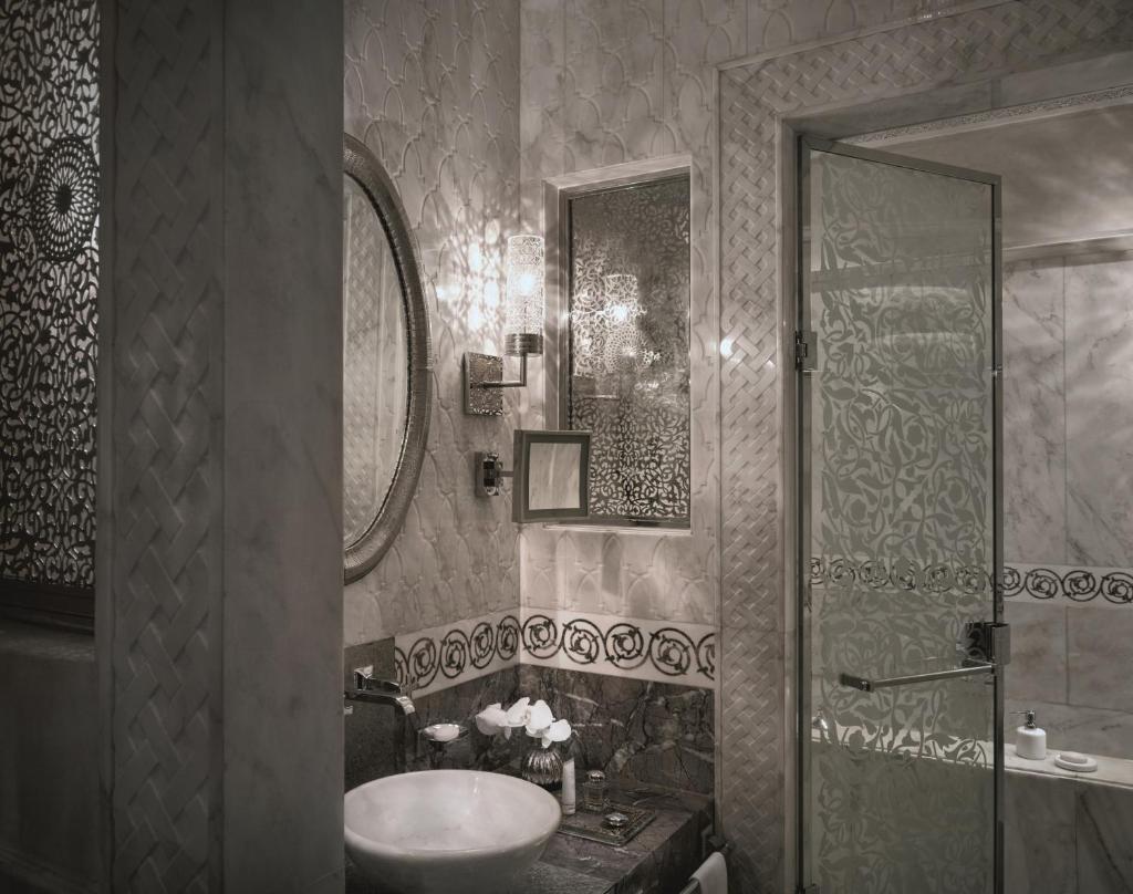 Сьюит (Улучшенный риад — 1 номер), Royal Mansour Marrakech