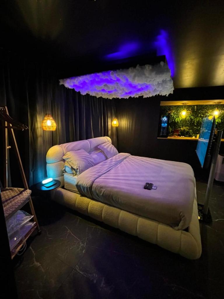 L'ecrin Secret Suite & NETFLIX Aubagne-Cassis-Marseille, Marseille