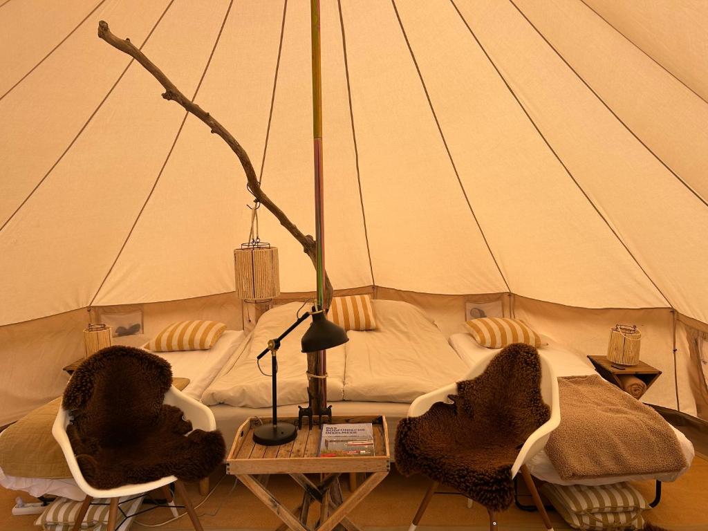 Cozy Garden Glamping - Tap to explore photos