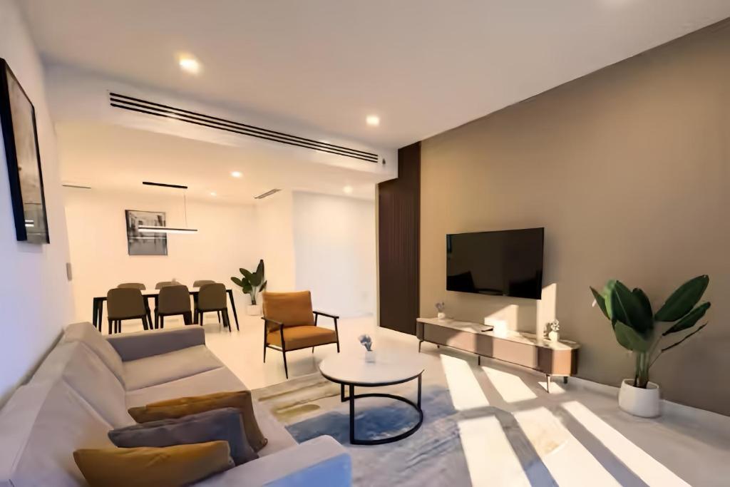 Eaton Suites KLCC Kuala Lumpur Room Type - Three-Bedroom Apartment