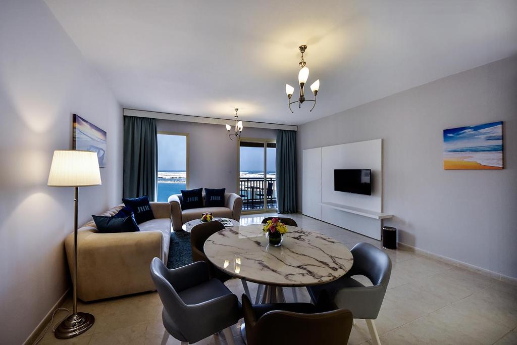 Апартаменты (Апартаменты с 2 спальнями), Курортный отель Jannah Resort & Villas Ras El Khaimah