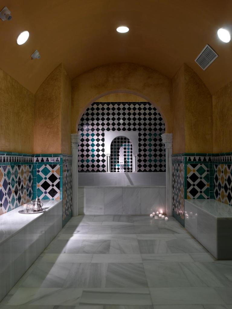 Hotel Macià Real De La Alhambra photo 3