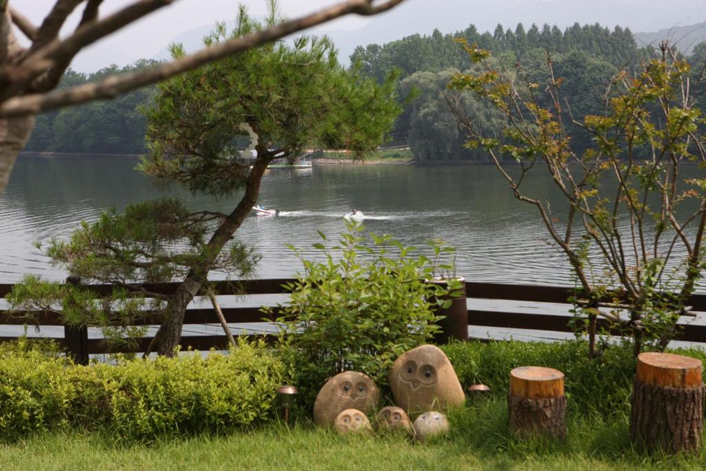 Moonlight Blue Pension photo 4
