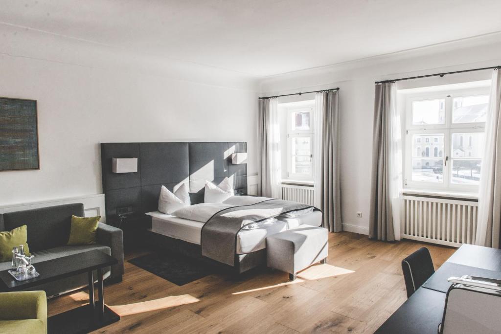 Hotel Münchner Hof photo 2