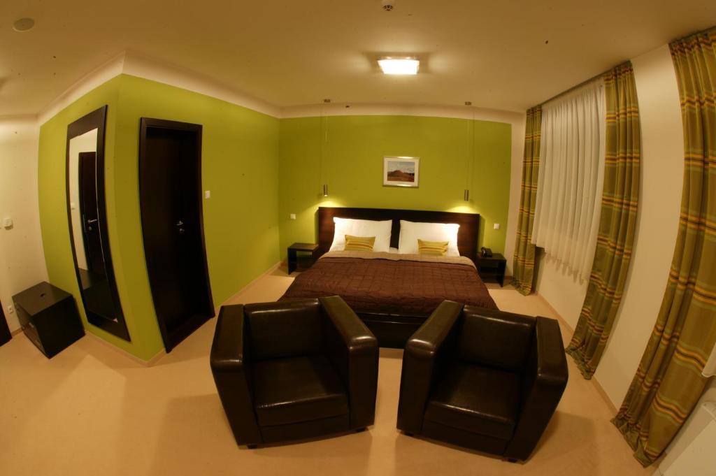 Двухместный (Номер бизнес-класса), Aston Hotel