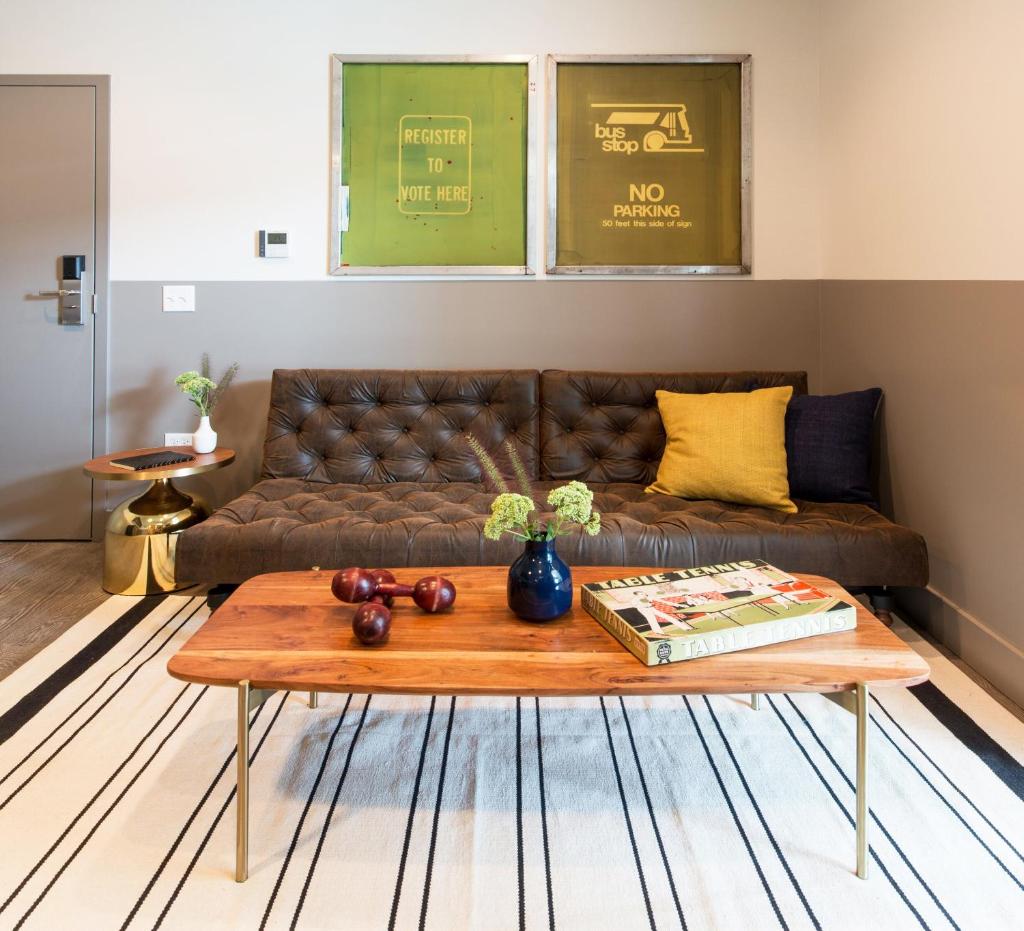 Сьюит (Люкс с 2 спальнями), The Chicago Hotel Collection River North Mag Mile