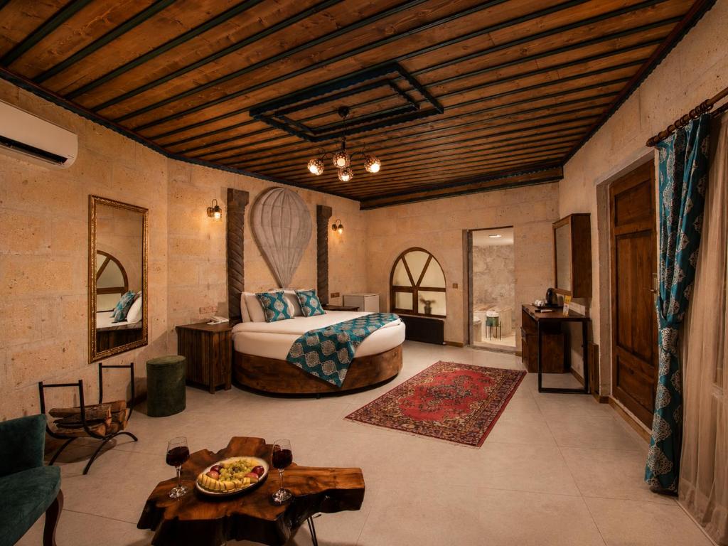 Premium Cappadocia Room Type - Queen Suite with Spa Bath