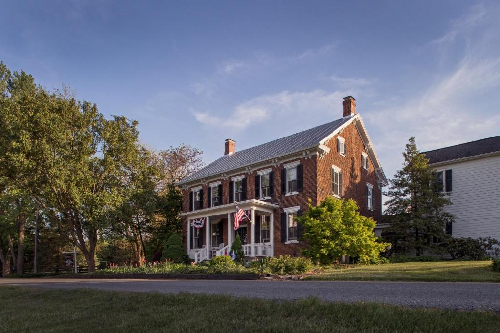 Pheasant Field B&B image