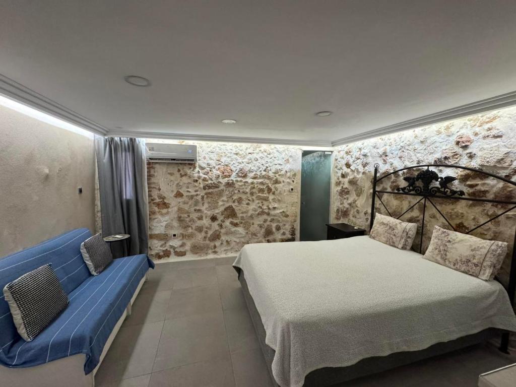 Chania Cozy Studios - Tap to explore photos