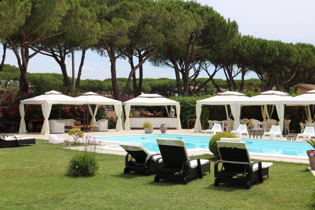 Hotel Velcamare photo 2
