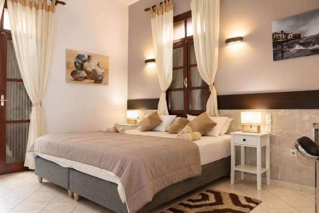 Enetiko Rooms - Tap to explore photos