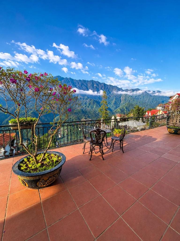 SaPa Retreat Condotel - Tap to explore photos
