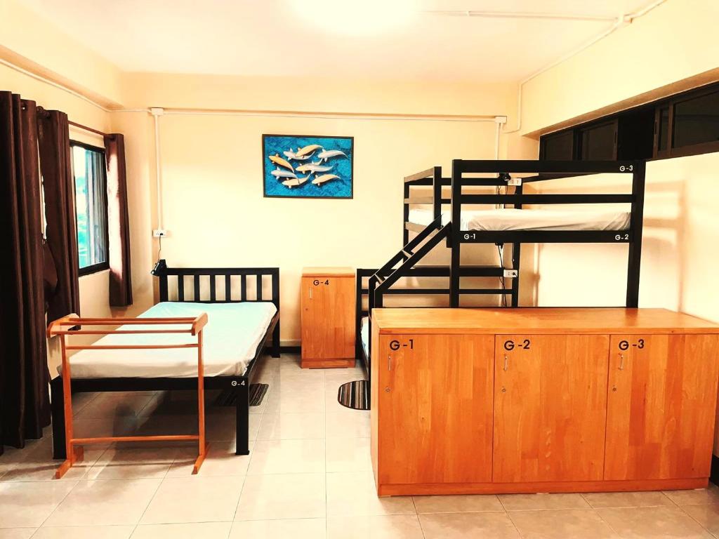 Inncome Hostel Room Type - Single Bed in Female Dormitory Room