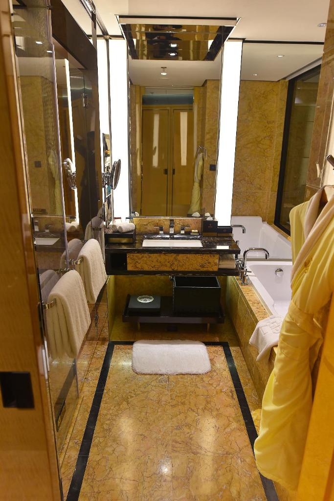 Двухместный (Deluxe Double Room--China Mainland citizens with Chinese ID card only), Tylfull Hotel