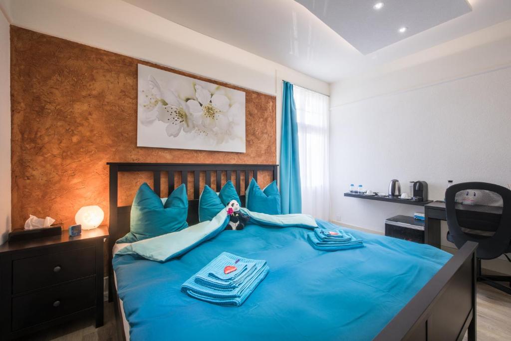 Двухместный (Двухместный номер Делюкс с балконом - Вилла), Max Aviation Apartments
