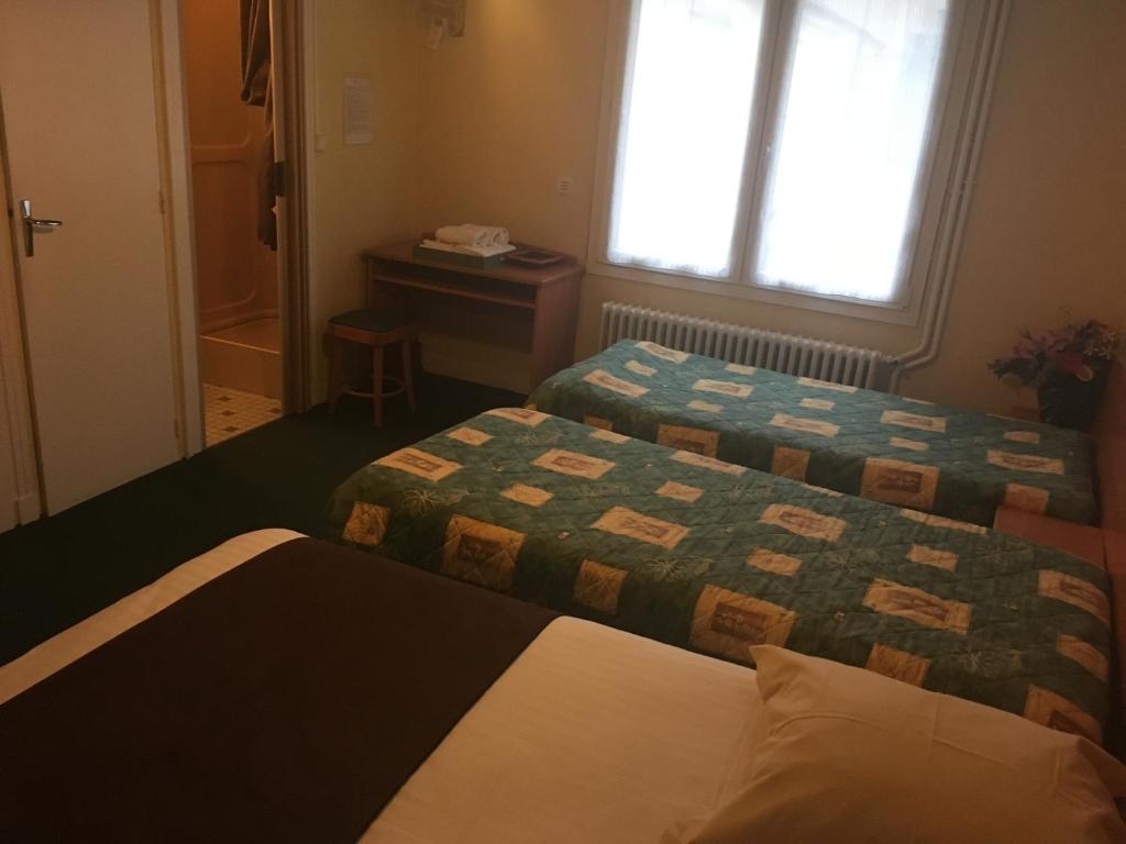 Четырехместный (Четырехместный номер с душем), Hôtel Thermidor