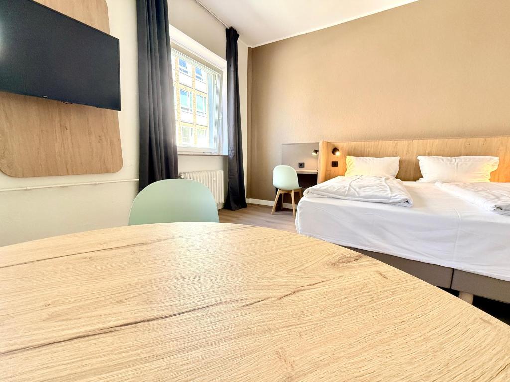 Hotel am Kieler Schloss Kiel by Première Classe - Tap to explore photos