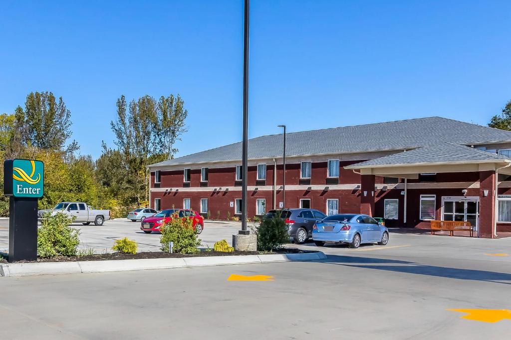 Quality Inn image
