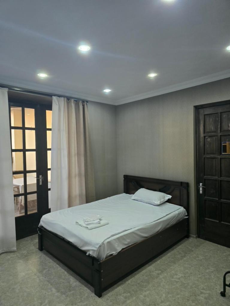 Vera City Center Apartment - Tap to explore photos
